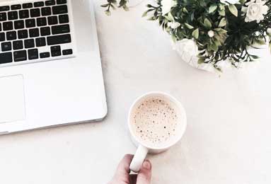 欧冠积分榜出炉，豪门逆袭夜，曼城阿森纳皇马连创佳绩